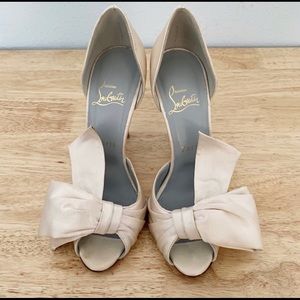 CHRISTIAN LOUBOUTIN SATIN PEEP TOE PUMPS SZ 37.5